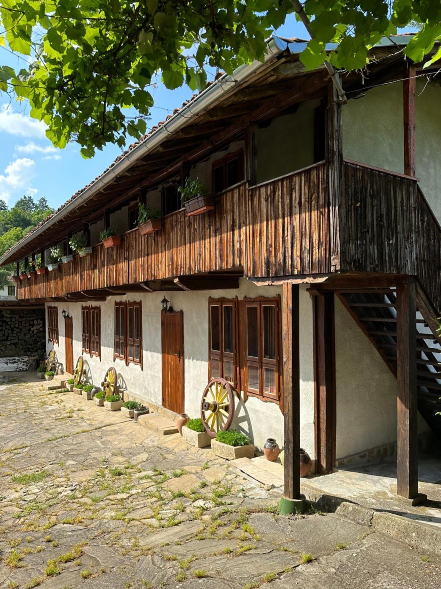 Вила Чевермето Palitsi Exterior photo